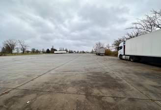 Betonfläche bild 1.png