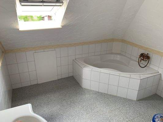 Badezimmer-DG.jpg