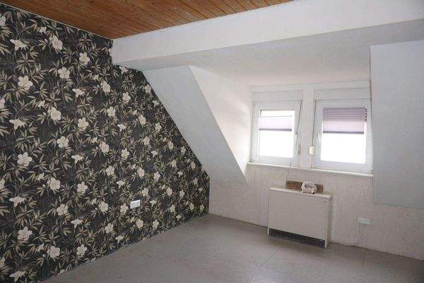 Schlafzimmer Dachgeschoss.JPG