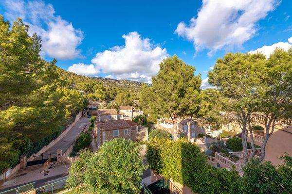Aussicht über die umliegende Landschaft