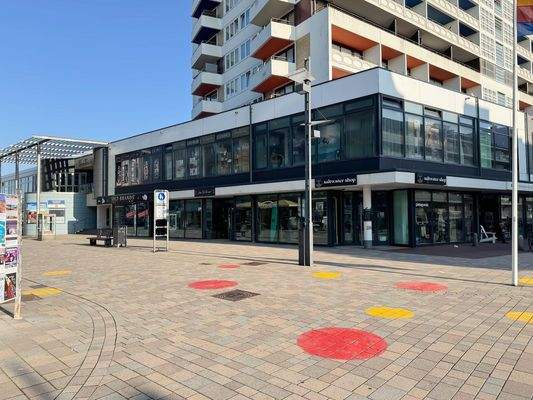 Gesamtansicht Gebäude