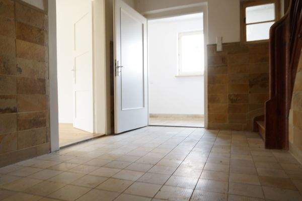 HK8 - Flur Erdgeschoss