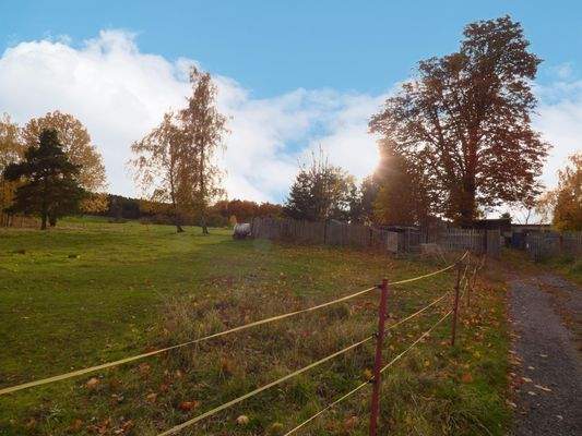 Lndschaft neben dem Grundstück