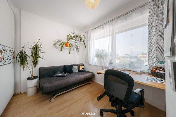 Kinderzimmer / Büro