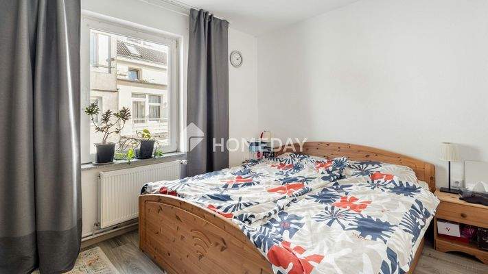 1. OG Schlafzimmer 1