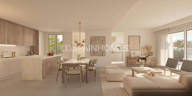 New Townhouses Near the Beach in Marbella Costa del Sol