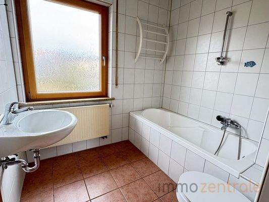 011CD3F5-4F99-45F5-91D7-44AE30BE7D19_1_105_c