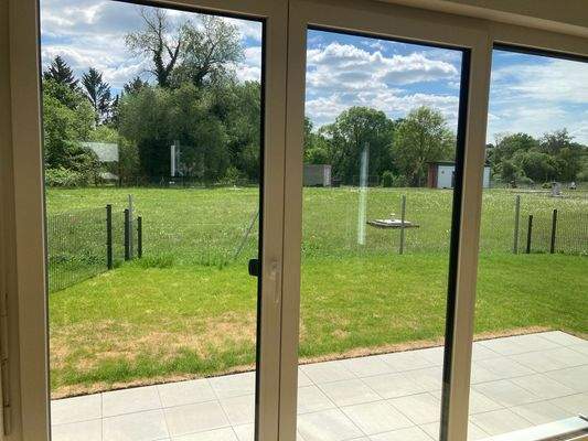 Neubau mit Gartenblick