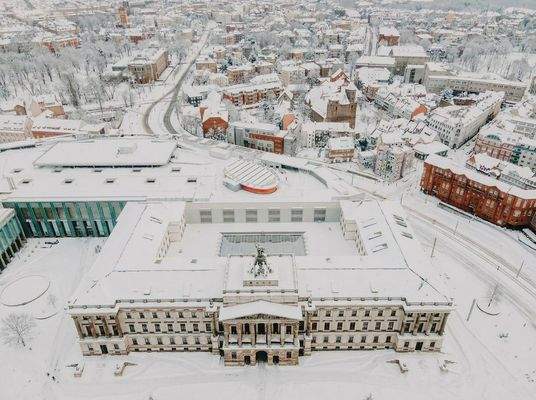 5 GEHMINUTEN BIS ZUM SCHLOSS