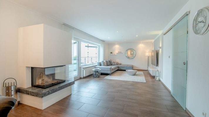 Blick ins Wohnzimmer