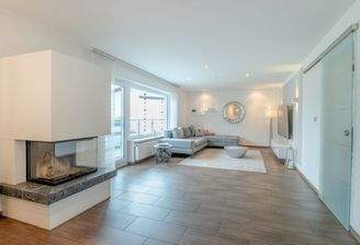 Blick ins Wohnzimmer