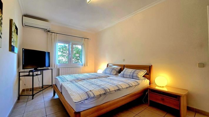 room-15883-w9rqm.jpg