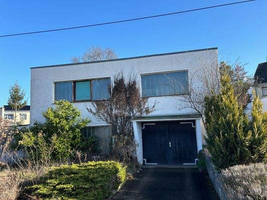 Garage/Nebengebäude mit ausbaufähigem Obergeschoss