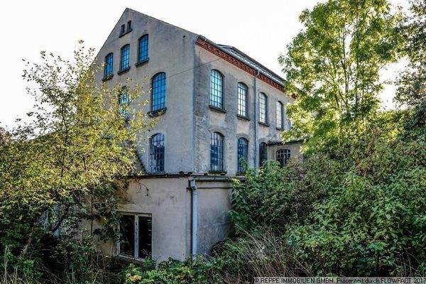 Nord Ost Ansicht Gebäude3