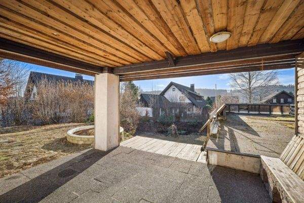 Überdachte Terrasse/Terrasse