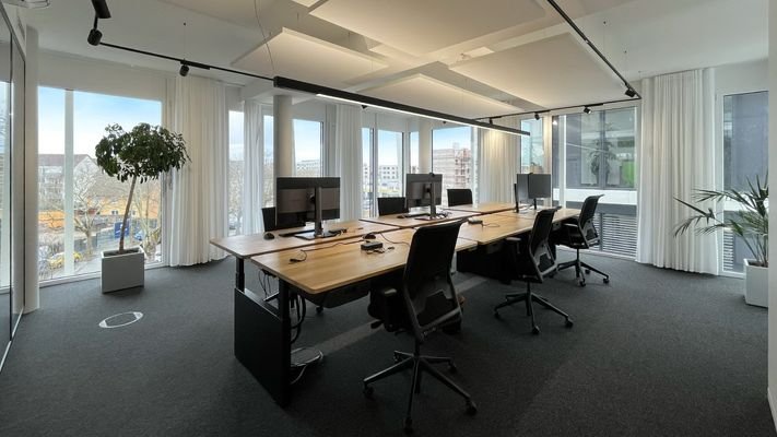 Heller Büro- oder Konferenzraum