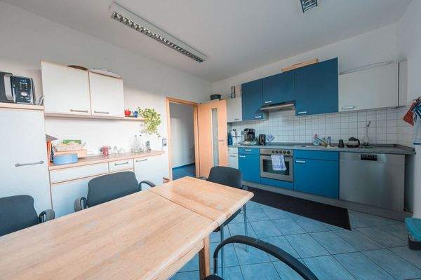 Gemeinschaftsraum, Küche - Bild 1