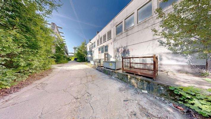 Nordost-Ansicht_Halle