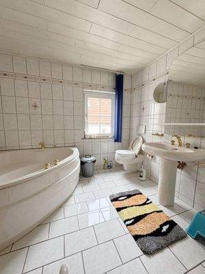 Badezimmer 1.OG