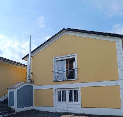 Neuhaus am Inn LZ Hinteransicht.jpg