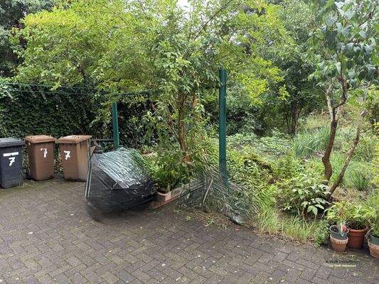 Garten und Hofansicht