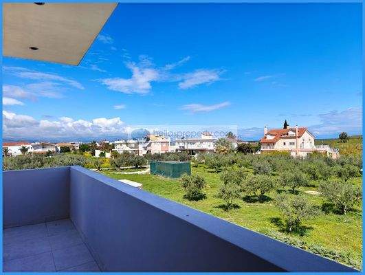 5fb7d40f4d74460182cf49990757418e-original