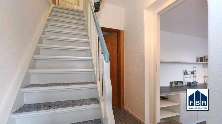 Zugang zum Obergeschoss