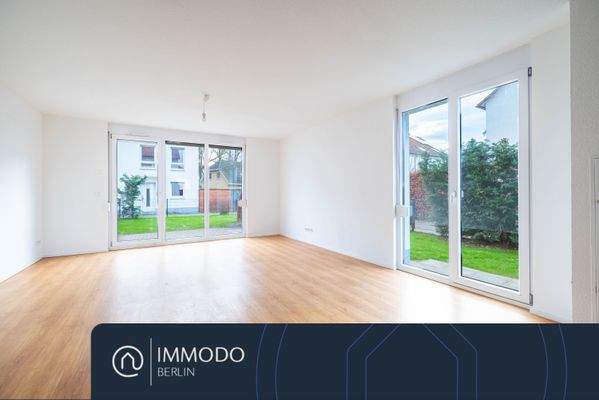 Wohnzimmer mit Garten