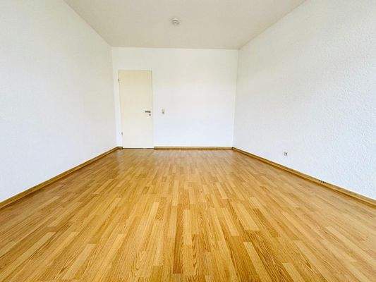 WhatsApp Image 2025-10-20 at 13.09.21(1)