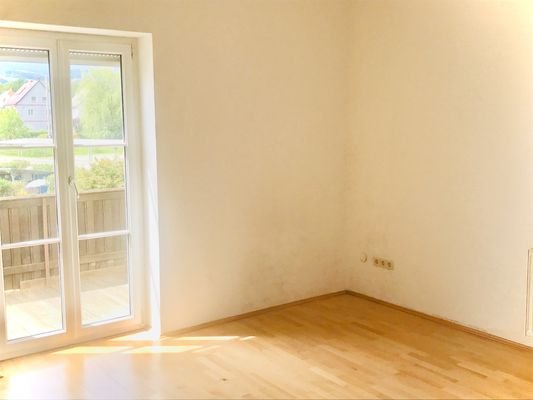 Zimmer mit Balkon
