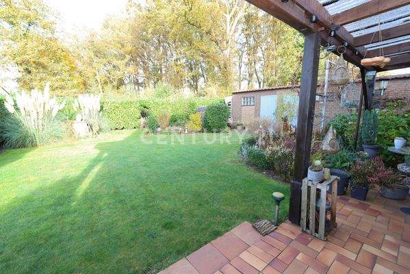 Garten Aussicht von der Terrasse