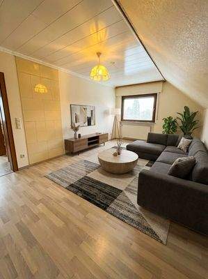 staging-einfamilienhaus-in-burgen-burgen