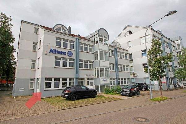 Erdgeschoss-Einheit, links