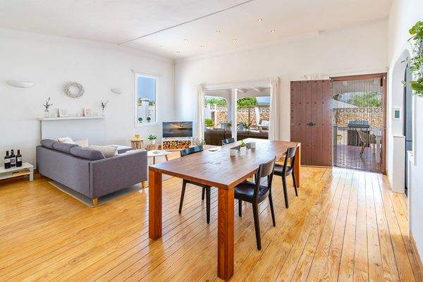 Wohn- und Essbereich