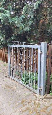 massive Einfriedung.jpg