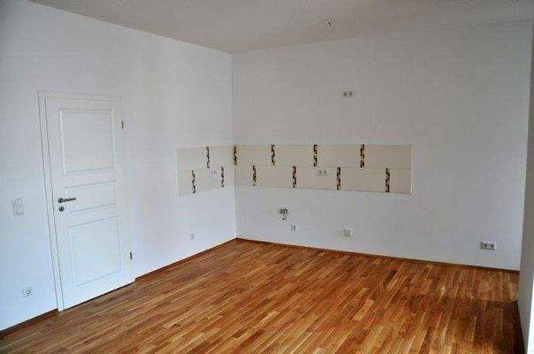 Wohnzimmer-Küche (1)