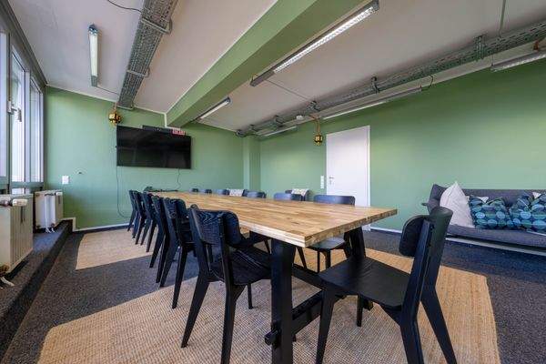 4. OG Besprechungsraum 