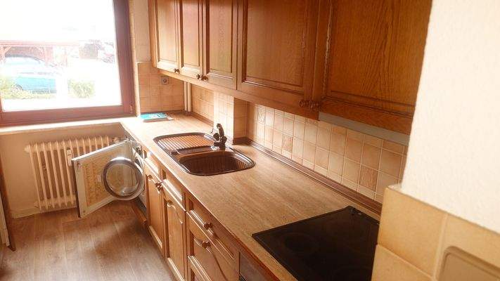 PIA - E EG links - Küche 2.jpg