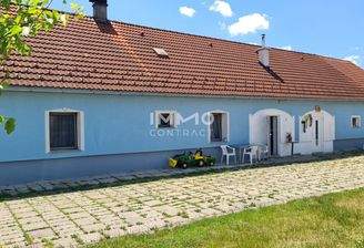 12cf6aff-9392-4ad6-944c-63f80c7bfcf1