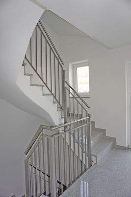 Hell und freundlich - Treppenhaus