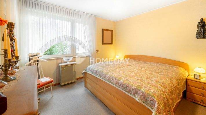 1. OG Elternschlafzimmer 1