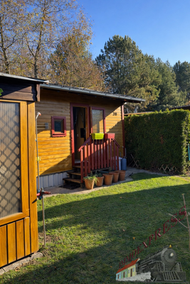 Mobilheim mit Garten 