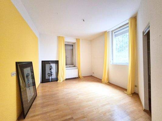 Hinterhaus EG Schlafzimmer 3