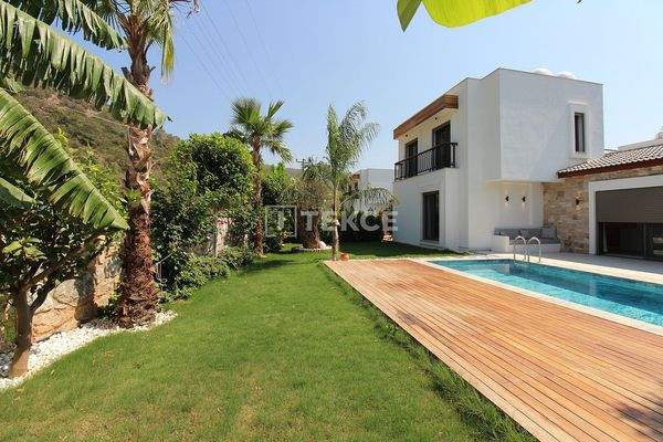 Detached Stylish Houses with Pool and Garden in Bodrum Turkey