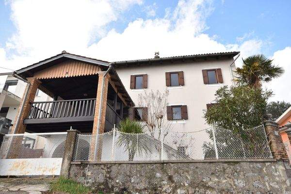 Schöne alte italienische Kapitänsvilla mit  traumhaften Meerblick Kauf Opatija Kroatien