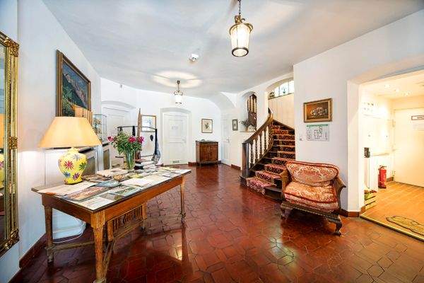 Lobby Eingang Haupthaus