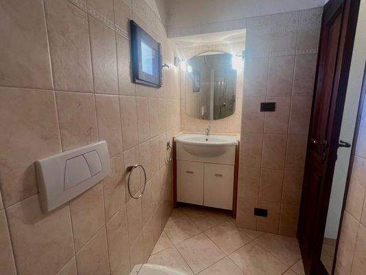 PE922_14 TERRA ITALIA IMMOBILIEN_LIGURIEN_PERINALD