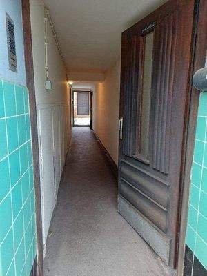 Eingang -Durchgang zum Innenhof