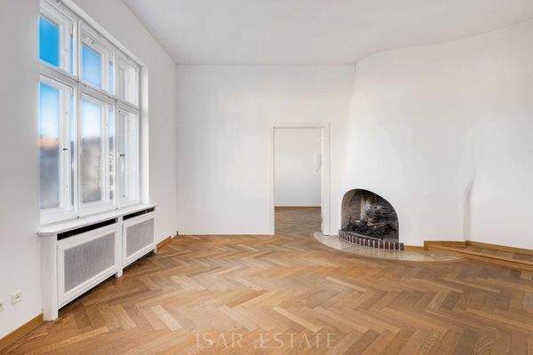 1. OG Zimmer 1 mit Kamin