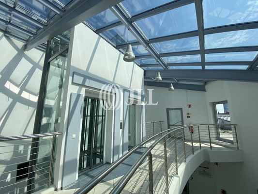 JLL 5.OG 520qm